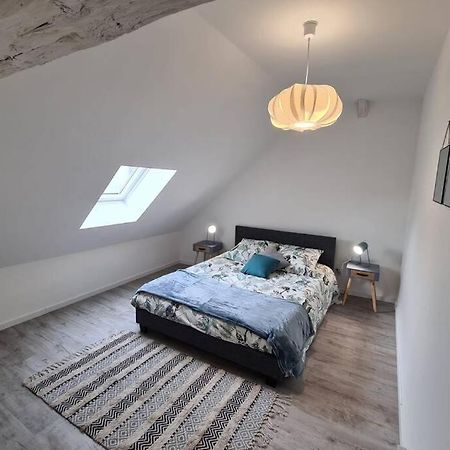 Centre Ville 3 Pieces Envoutant Sous Combles 40M² Joigny Exterior foto